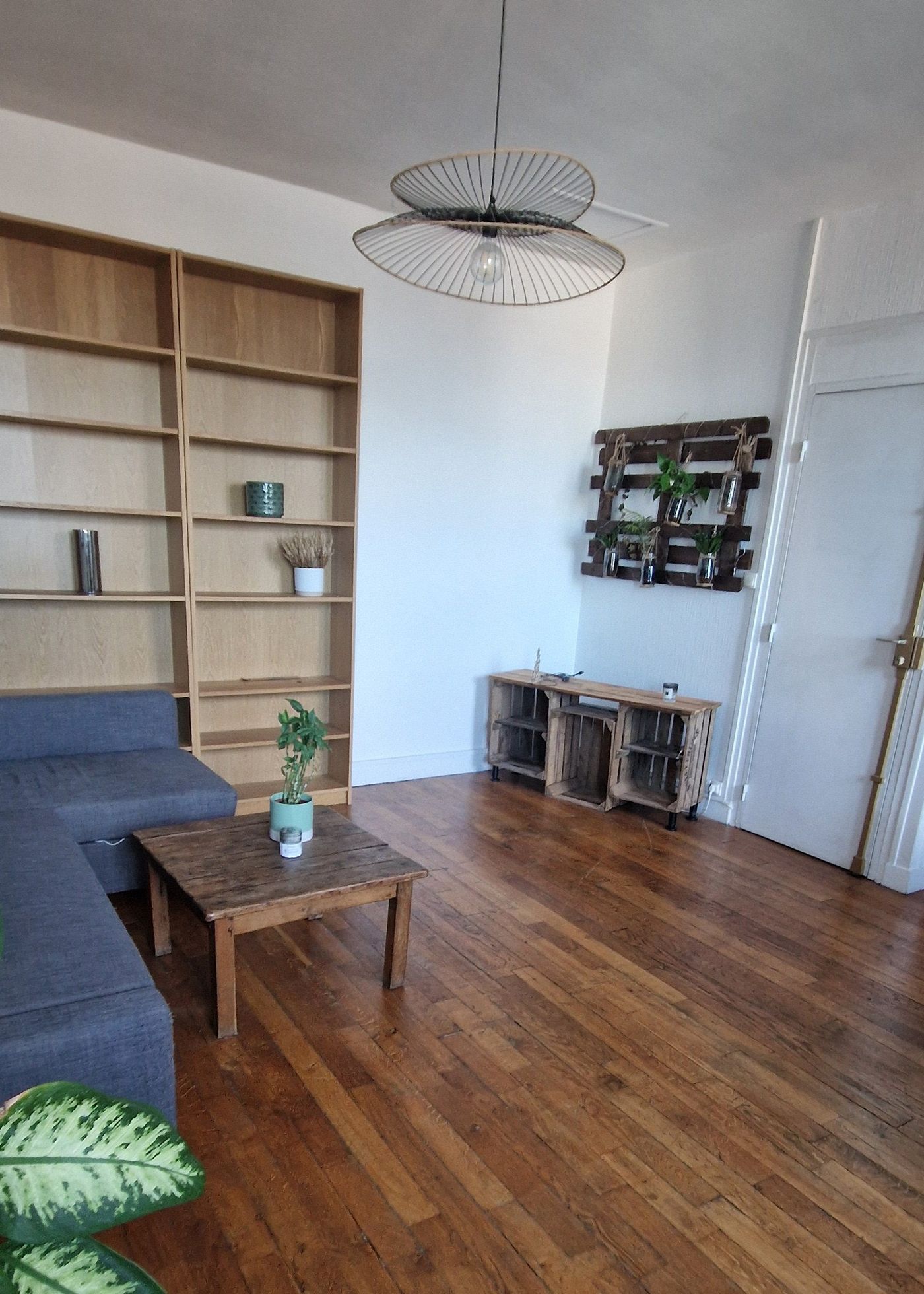 Salon — F2 Rue Duguay Trouin, Rouen
